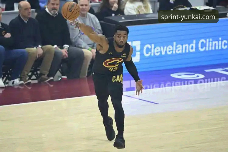 骑士vs魔术焦点战深度评测：米切尔42分统治加时，云开体育APP观赛体验解析